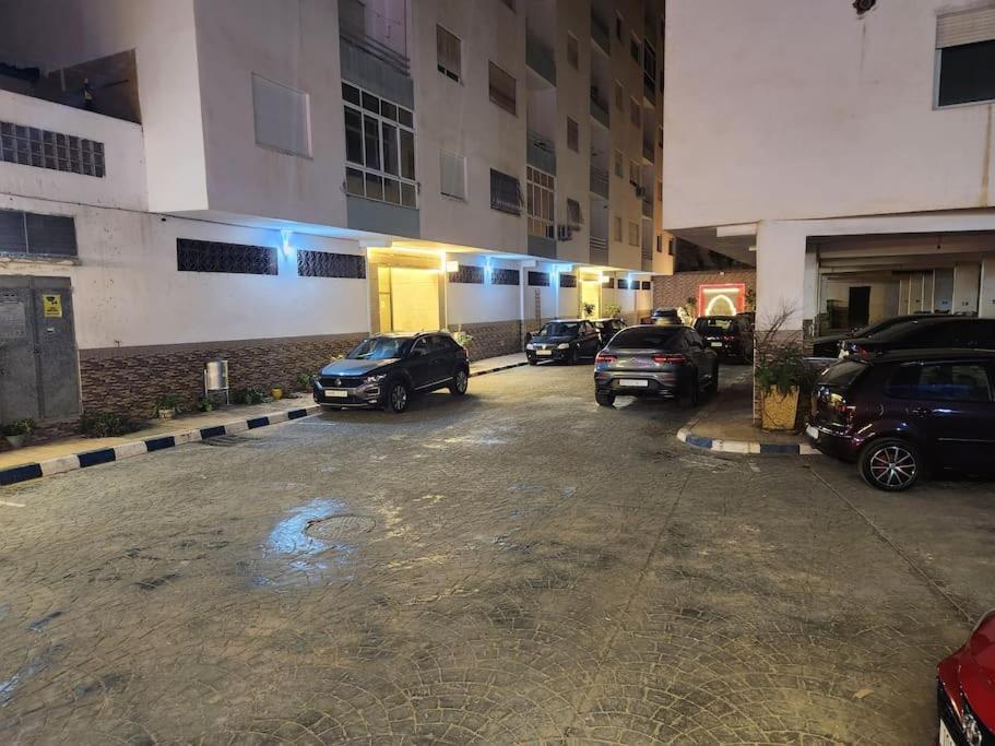 B13 Espace Confort Reunis Apparte 2 Chambres A Louer Tétouan エクステリア 写真